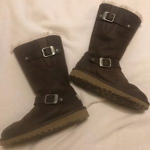Ugg Kids Kensington Boots in dark Brown/toast